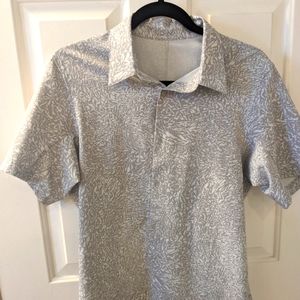 Lululemon short sleeve button down summer shirt